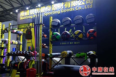 南通锐思健身产品惊艳亮相IWF上海国际健身展，引领健身器材新风尚